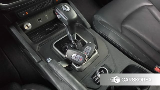 Ssangyong Rexton Sports id 4684044 из Кореи 19