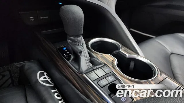 Toyota Camry (XV70) id 2840313 из Кореи 19