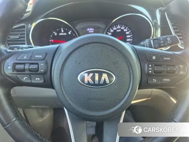 Kia The New Carnival id 3520030 из Кореи 19