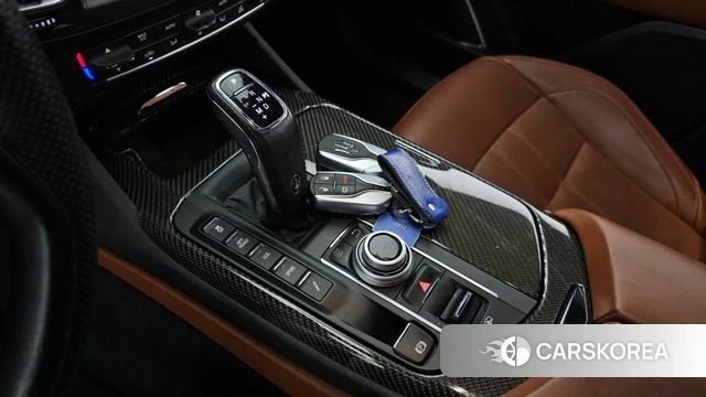 Maserati Levante id 4350632 из Кореи 19