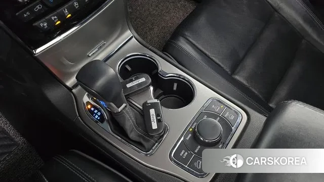 Jeep Grand Cherokee id 3552379 из Кореи 19