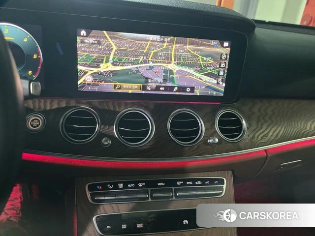 Mercedes-Benz E-Class W213 id 3965119 из Кореи 19