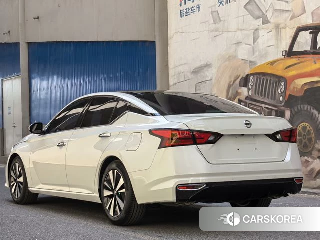 Nissan Teana id 4278413 из Китая 9
