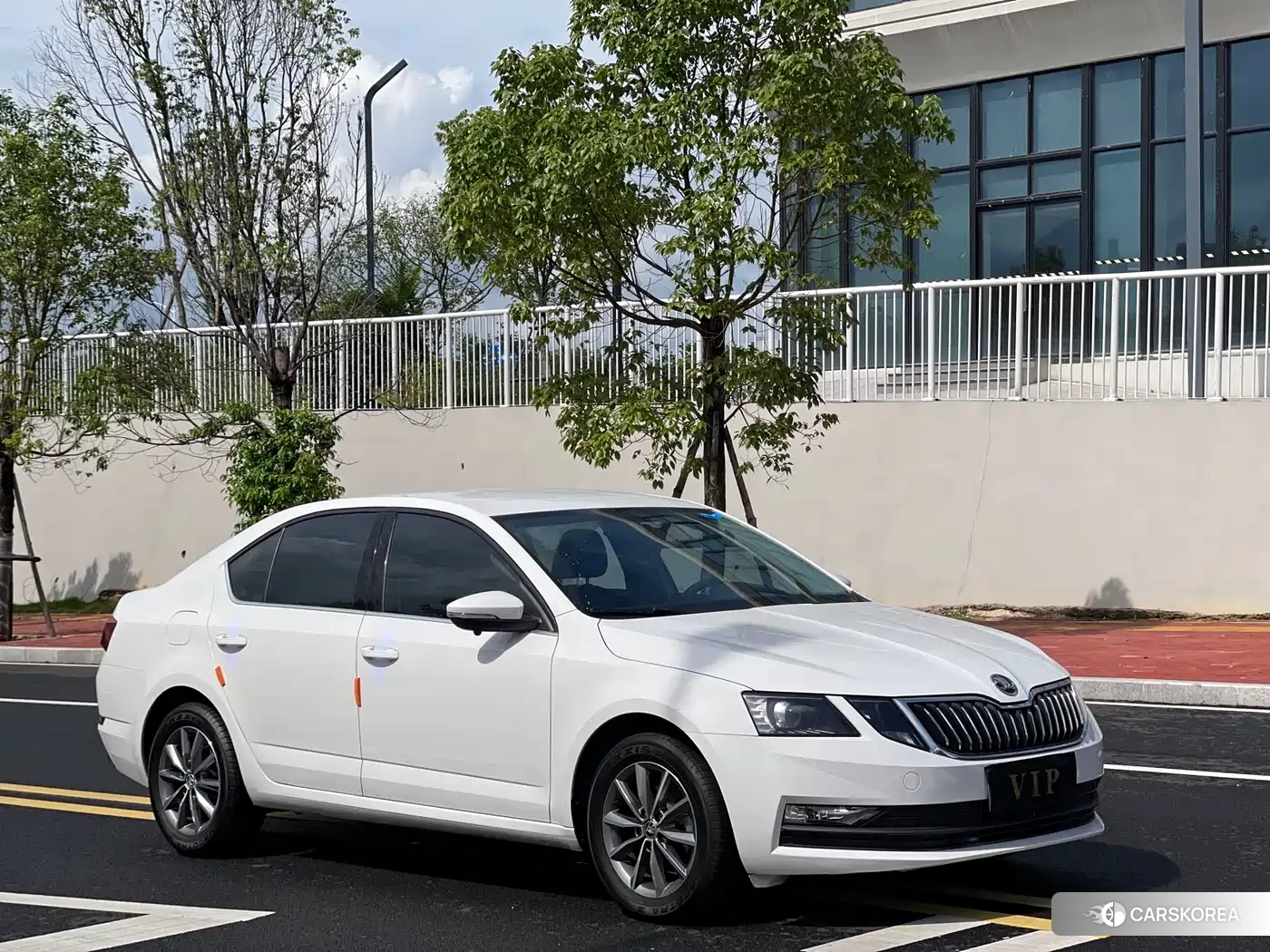 Skoda Octavia id 4578296 из Китая 9