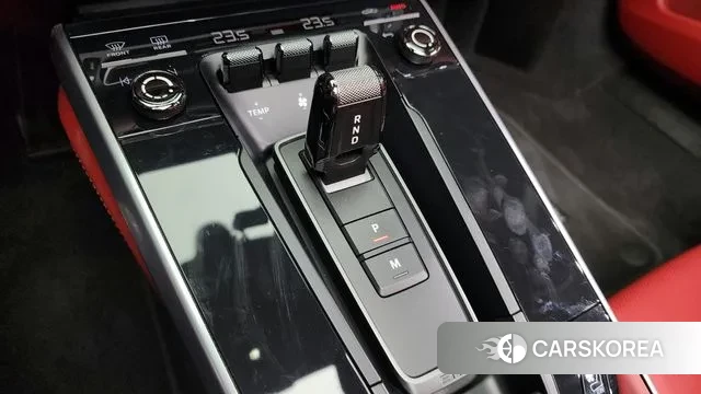 Porsche 911(992) id 3659216 из Кореи 19