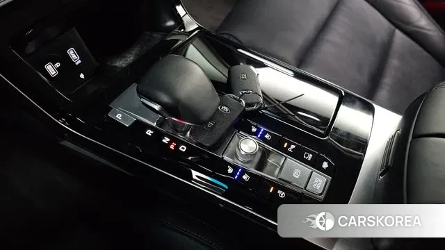 Kia K7 Premier Hybrid id 3703447 из Кореи 19