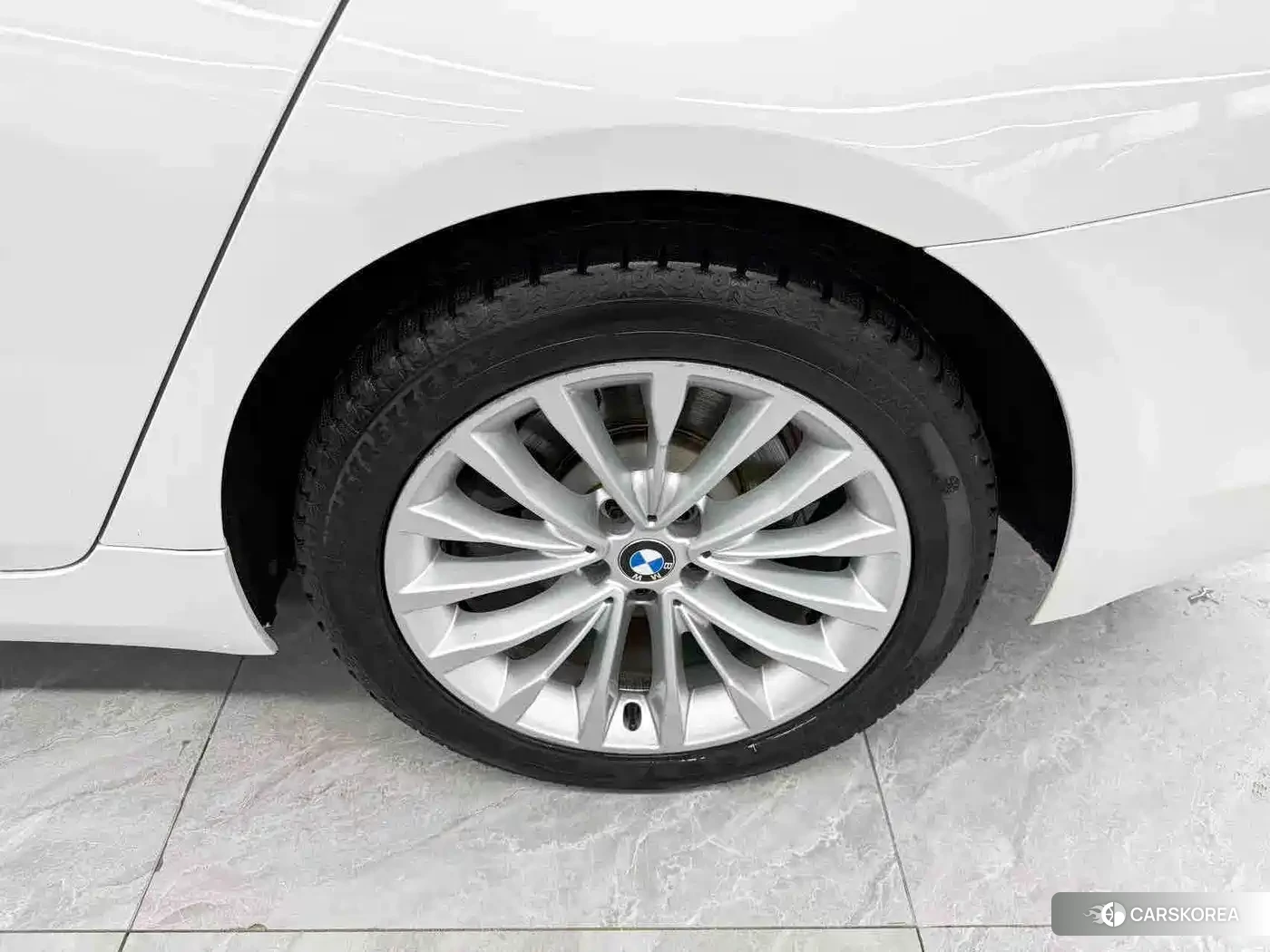 BMW 5 series id 4539368 из Китая 23