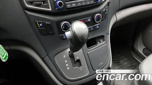 Hyundai The New Grand Starex id 2956396 из Кореи 19