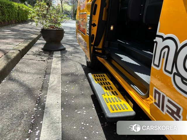 Hyundai Staria id 3890198 из Кореи 13