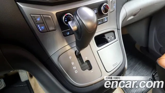 Hyundai The New Grand Starex id 2242930 из Кореи 19