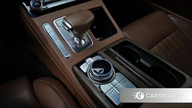 Genesis G90 id 4651777 из Кореи 19