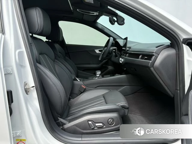 Audi A4L id 4261739 из Китая 25