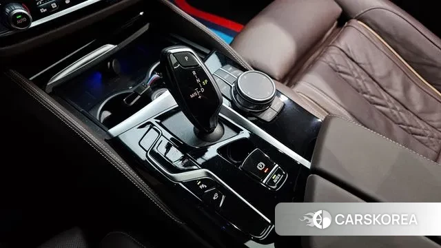 BMW 5 Series (G30) id 3093571 из Кореи 19