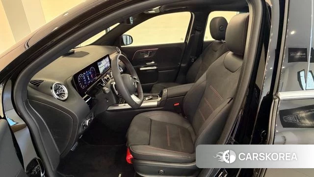 Mercedes-Benz GLA - Class H247 id 3939770 из Кореи 16