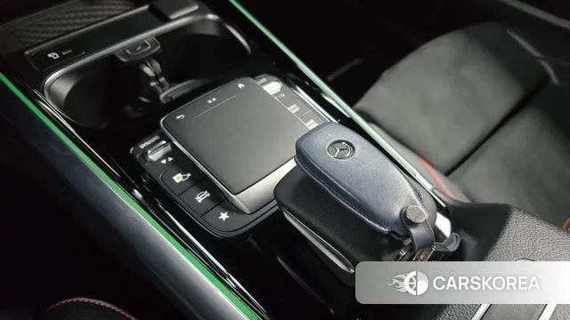 Mercedes-Benz EQA H243 id 3659964 из Кореи 19