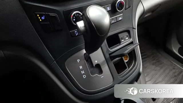 Hyundai The New Grand Starex id 3686665 из Кореи 19