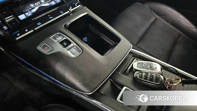Hyundai The New Grandeur IG id 4356452 из Кореи 19