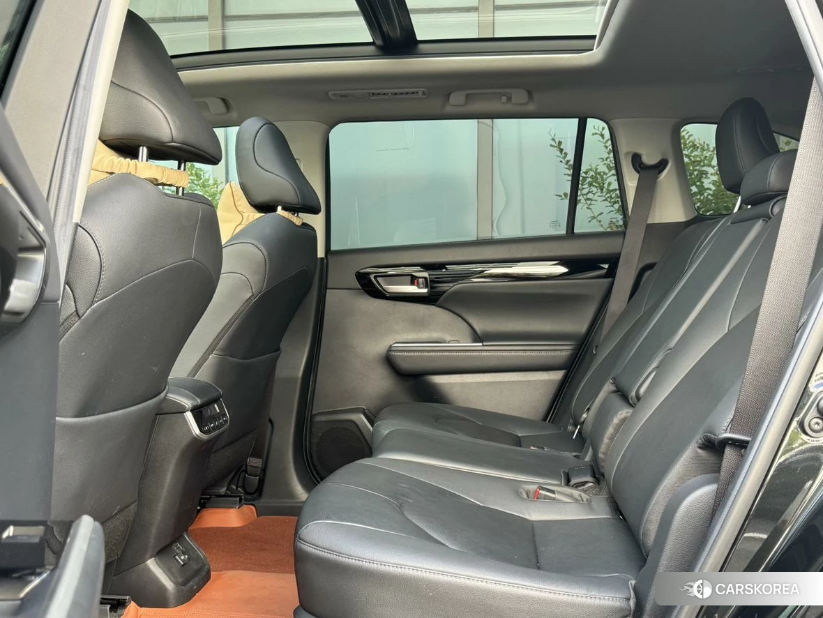 Toyota Highlander id 4510786 из Китая 9