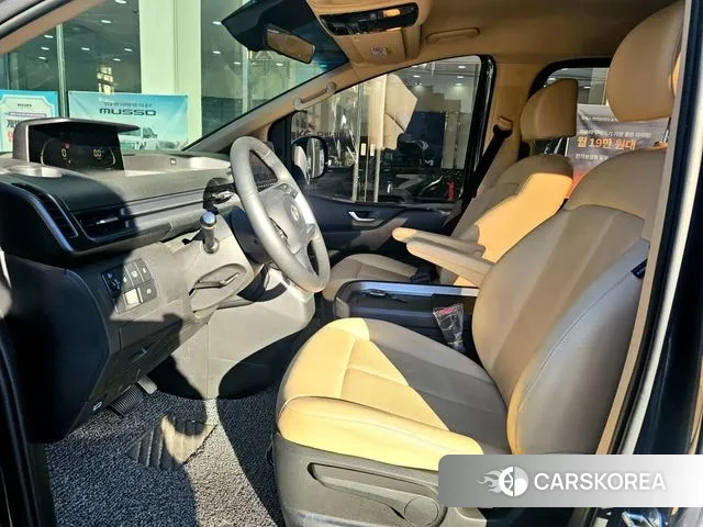 Hyundai Staria id 3599599 из Кореи 19