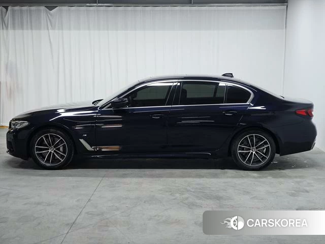 BMW 5 series PHEV id 4261313 из Китая 19
