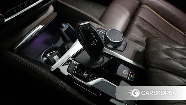 BMW 5 Series (G30) id 3433988 из Кореи 19