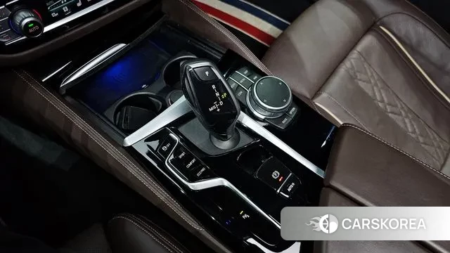 BMW 5 Series (G30) id 3043413 из Кореи 19