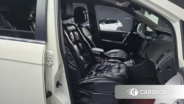 Ssangyong Korando Turismo id 3748681 из Кореи 19