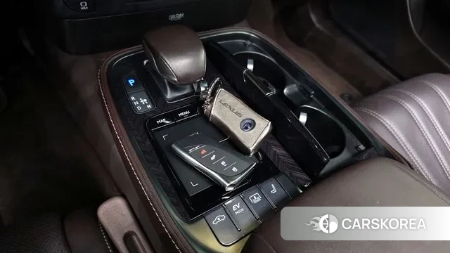 Lexus LS500h 5th generation id 3773347 из Кореи 19