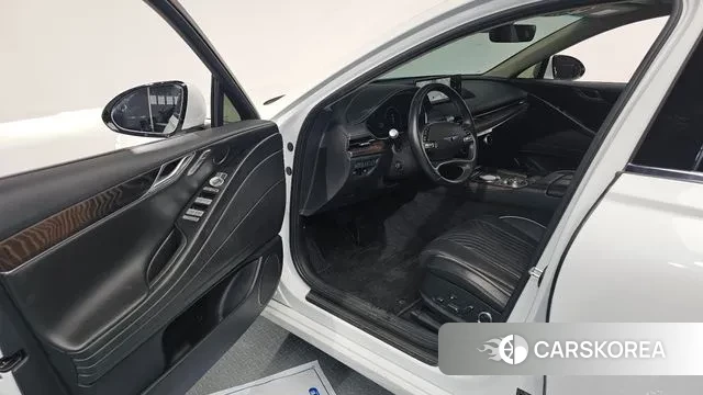 Genesis G80 (RG3) id 3504668 из Кореи 19