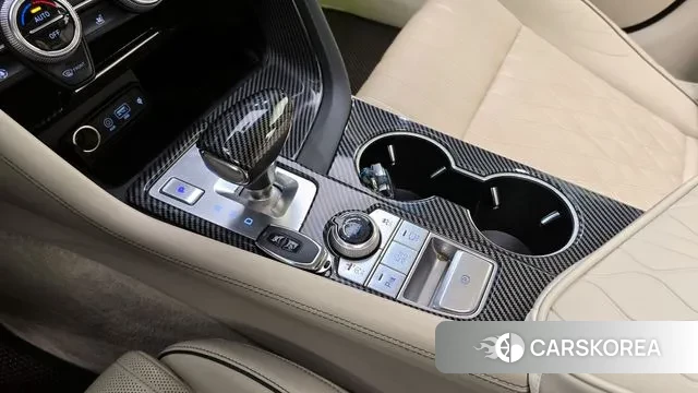 Genesis G70 id 3582626 из Кореи 19