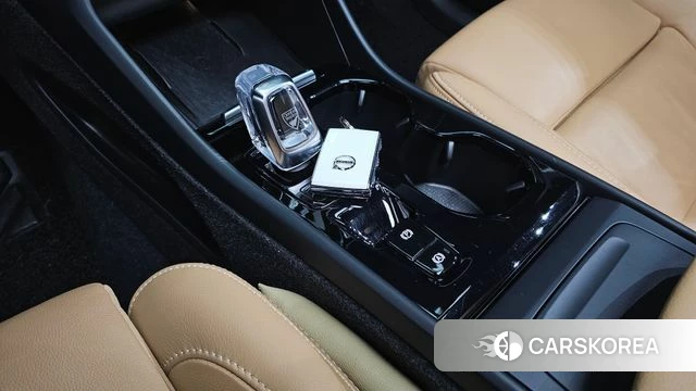 Volvo XC40 id 4688028 из Кореи 19