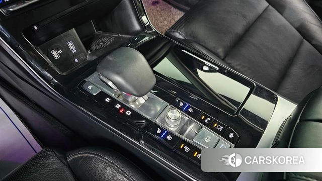 Kia K7 Premier id 3936539 из Кореи 19