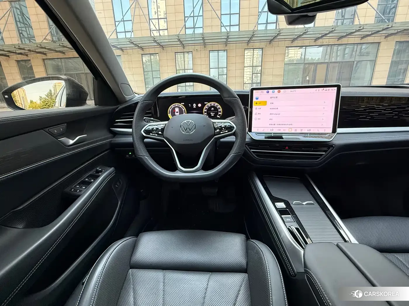 Volkswagen Passat id 4515375 из Китая 21
