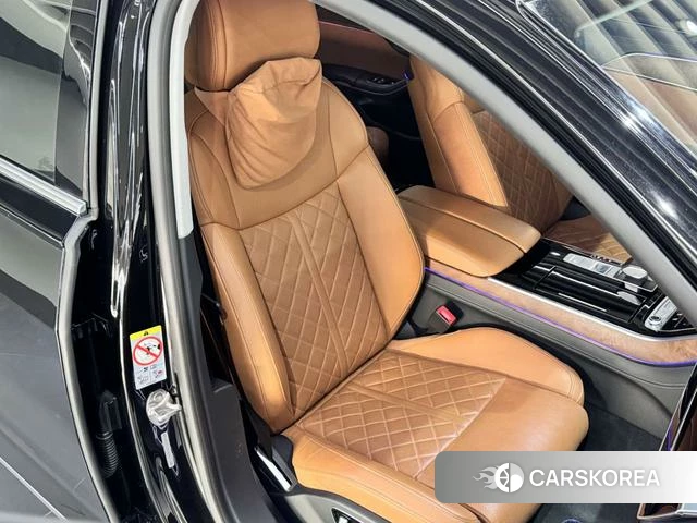 Audi A8 id 4290517 из Китая 21