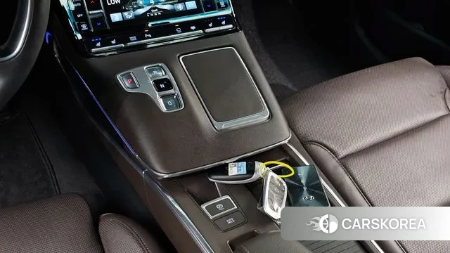 Hyundai The New Grandeur IG id 3038884 из Кореи 19