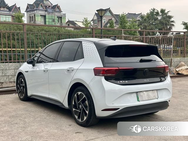 Volkswagen ID.3 id 4261032 из Китая 17