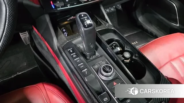 Maserati Levante id 3396604 из Кореи 19