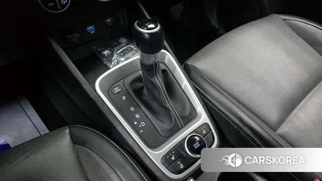 Hyundai Venue id 3582786 из Кореи 19