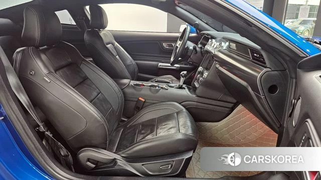 Ford Mustang id 3814425 из Кореи 19