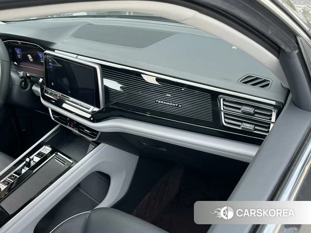 Volkswagen Tourang id 4212615 из Китая 18