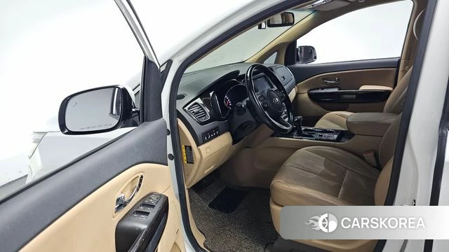 Kia The New Carnival id 4197041 из Кореи 36