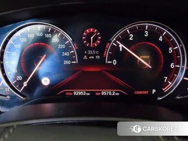 BMW 5 Series (G30) id 2991161 из Кореи 19