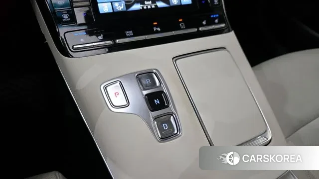 Hyundai The New Grandeur IG Hybrid id 3032409 из Кореи 19