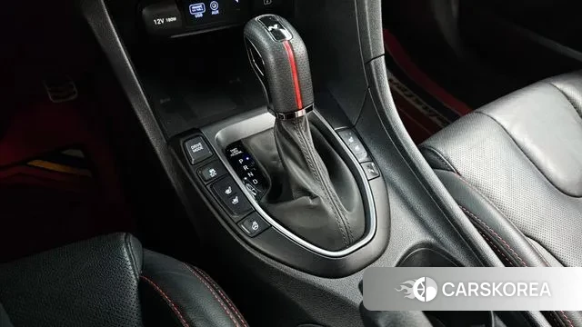 Hyundai Veloster (JS) id 3055662 из Кореи 19