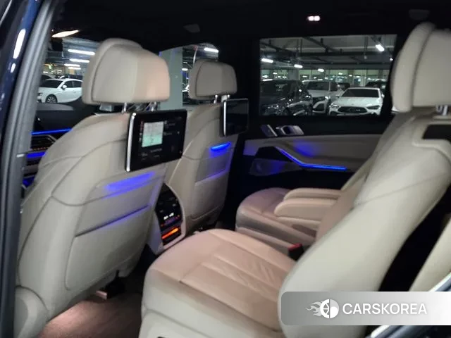 BMW X7 (G07) id 3676129 из Кореи 19