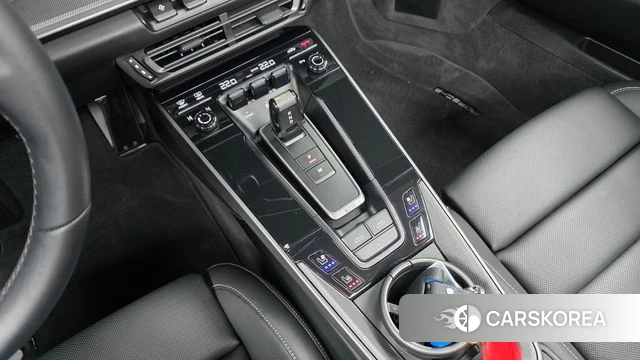 Porsche 911(992) id 4375743 из Кореи 31