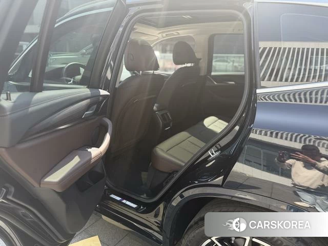 BMW X3 id 4215676 из Китая 9