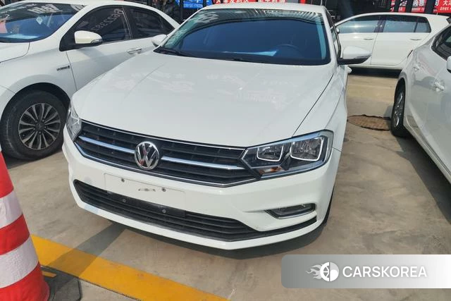 Volkswagen Bora id 4262581 из Китая 15