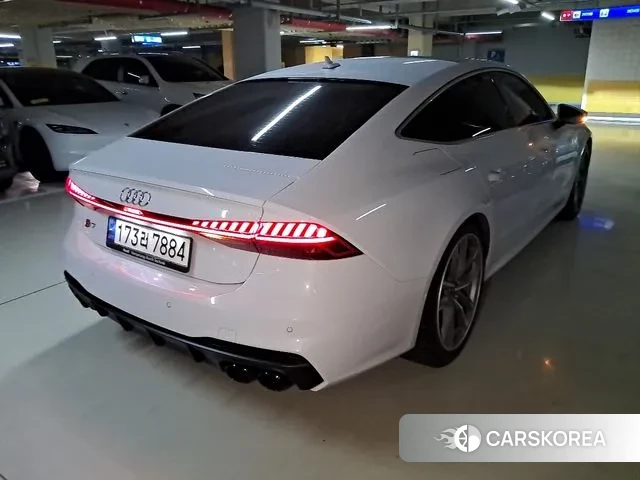 Audi A7 (4K) id 3727445 из Кореи 19