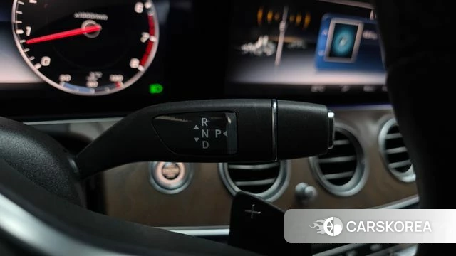 Mercedes-Benz E-Class W213 id 3916563 из Кореи 19